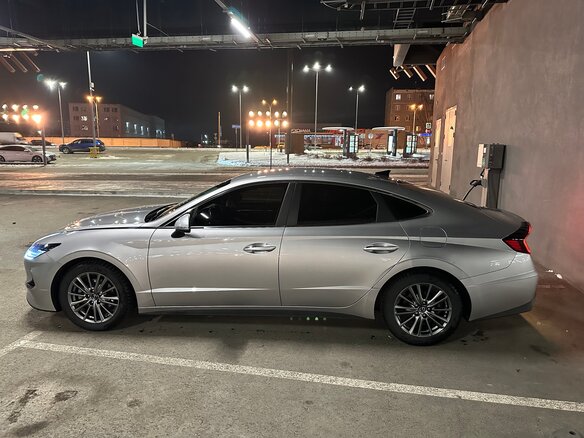 2019 Hyundai Sonata VIII (DN8), серый, 1950000 рублей - вид 7