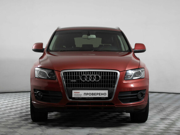 2011 Audi Q5 I (8R), красный - вид 1
