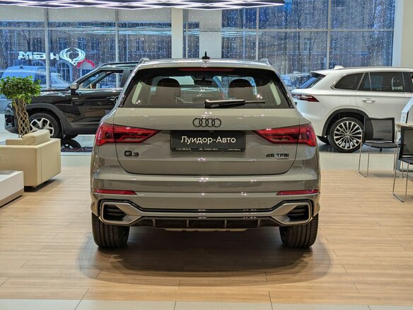 2026 Audi Q3 35 TFSI II (F3), серый - вид 5