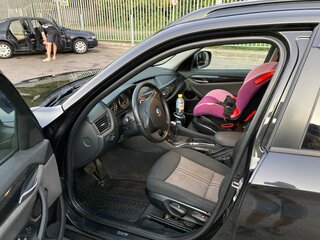 2011 BMW X1 18i I (E84), чёрный, 1100000 рублей, вид 5