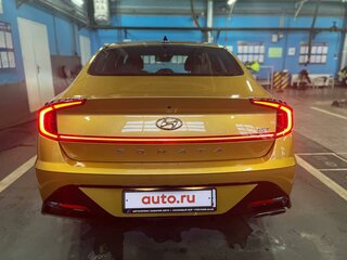 2020 Hyundai Sonata VIII (DN8), золотистый, 2450000 рублей, вид 5