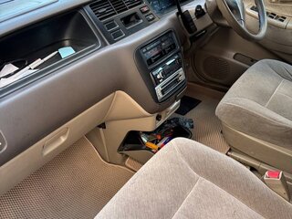 1999 Honda Odyssey II, белый, 400000 рублей, вид 5