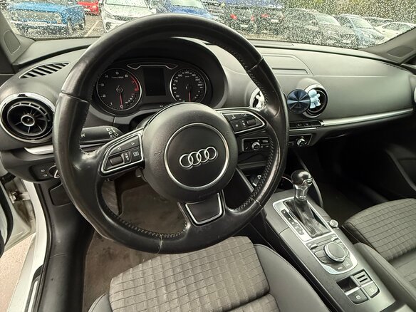 2013 Audi A3 III (8V), белый, 1250000 рублей - вид 22