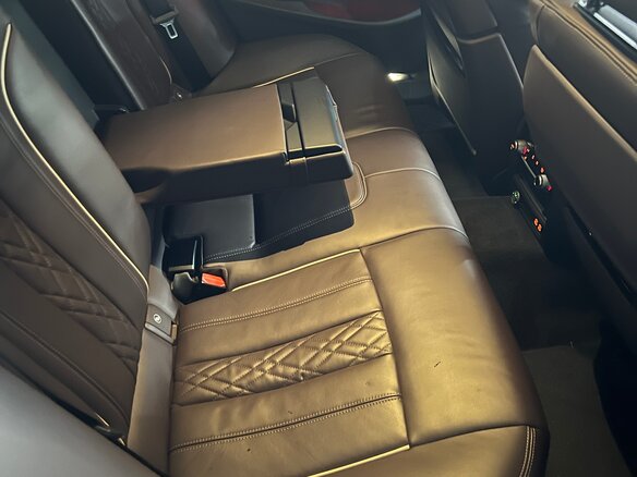 2020 BMW 5 серии 530d xDrive VII (G30/G31/G38) Рестайлинг, белый, 5500000 рублей - вид 15