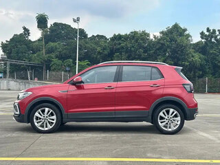 2021 Volkswagen T-Cross I (China Market), красный, 1390000 рублей, вид 4
