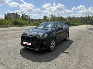 2021 Toyota RAV4 V (XA50), чёрный, 3019000 рублей, вид 1