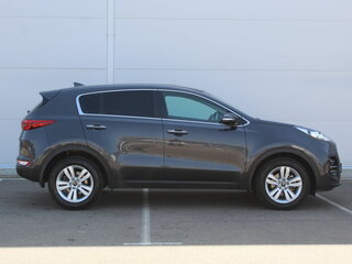 2018 Kia Sportage IV Рестайлинг, серый, 2200000 рублей, вид 4