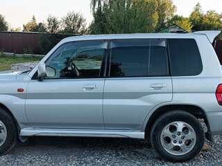 2000 Mitsubishi Pajero iO, серебристый, 660000 рублей, вид 3