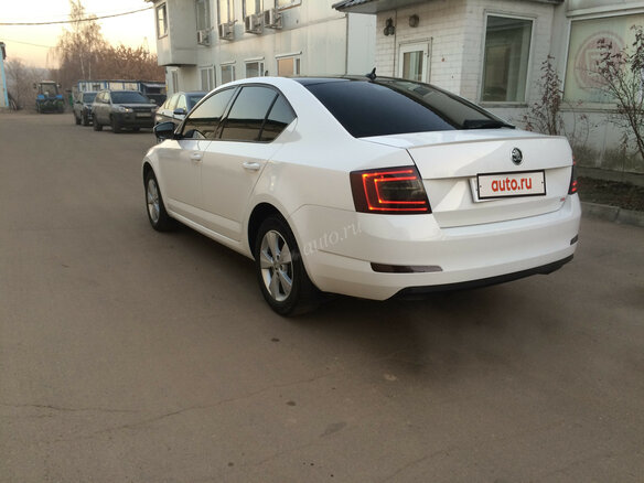 2013 Skoda Octavia III (A7), белый - вид 2