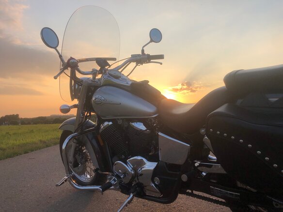 2003 Honda Shadow 750, серебристый, 600000 рублей - вид 6