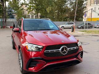 2025 Mercedes-Benz GLE 350 II (V167) Рестайлинг, красный, 9500000 рублей, вид 3