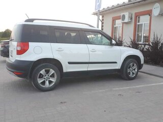 2014 Skoda Yeti I, белый, 630000 рублей, вид 2