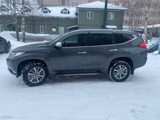 2018 Mitsubishi Pajero Sport III, серый, 2710000 рублей, вид 4