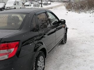 2015 Lada (ВАЗ) Granta I, чёрный, 390000 рублей, вид 3
