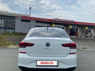 2021 Volkswagen Polo VI, белый, 1520000 рублей, вид 4