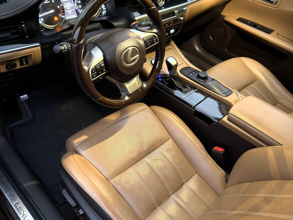 2015 Lexus ES 250 VI Рестайлинг, коричневый, 2650000 рублей - вид 12