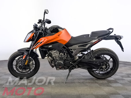 2022 KTM 790 Duke, оранжевый, 799900 рублей, вид 4