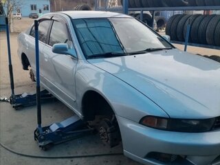 2003 Mitsubishi Galant VIII Рестайлинг, голубой, 370000 рублей, вид 3