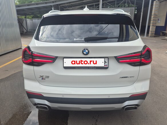 2021 BMW X3 20i xDrive III (G01) Рестайлинг, белый - вид 8