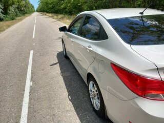 2014 Hyundai Solaris I Рестайлинг, бежевый, 1200000 рублей, вид 3