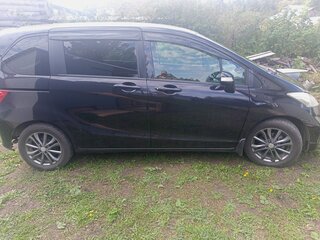 2012 Honda Freed I Рестайлинг, чёрный, 1300000 рублей, вид 3