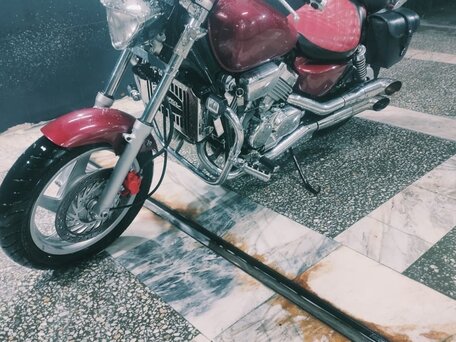 1994 Honda Magna, красный, 370000 рублей, вид 1