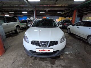 2011 Nissan Qashqai I Рестайлинг, белый, 1050000 рублей, вид 2