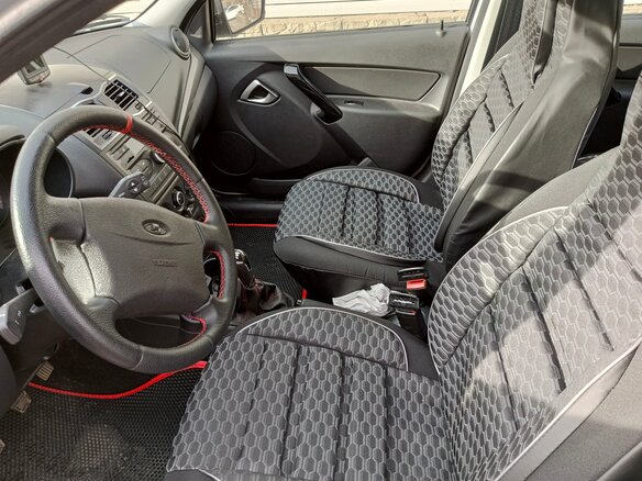 2024 Lada (ВАЗ) Granta Sport I Рестайлинг, белый, 1400000 рублей - вид 6
