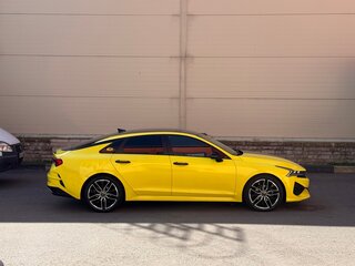 2022 Kia K5 III, чёрный, 2785000 рублей, вид 1