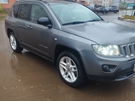 2012 Jeep Compass I Рестайлинг, серый, 850000 рублей, вид 5
