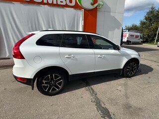 2012 Volvo XC60 I, белый, 1599999 рублей, вид 2