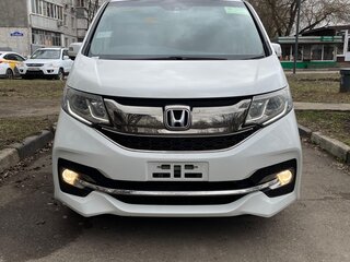 2015 Honda Stepwgn Spada V, белый, 2238000 рублей, вид 1