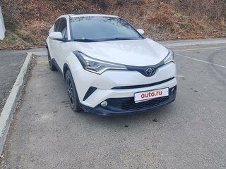 2019 Toyota C-HR I Рестайлинг, белый, 2600000 рублей, вид 1
