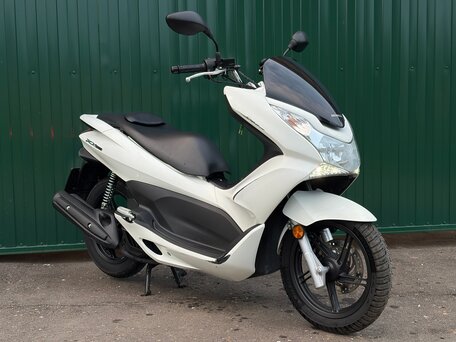 2013 Honda PCX 150, белый, 175000 рублей, вид 2
