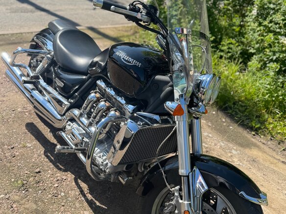 2004 Triumph Rocket 3, чёрный, 1000000 рублей