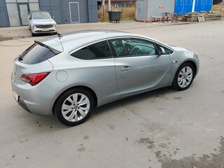 2014 Opel Astra GTC J Рестайлинг, серый, 1200000 рублей, вид 4