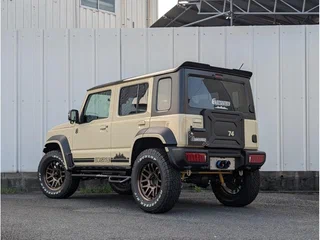 2025 Suzuki Jimny IV, бежевый, 1972000 рублей, вид 4