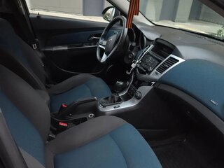 2011 Chevrolet Cruze I, серый, 800000 рублей, вид 4