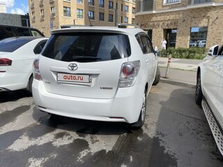 2011 Toyota Verso I, белый, 750000 рублей, вид 2