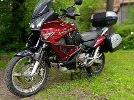 2007 Honda XL1000V Varadero, красный, 550000 рублей, вид 2