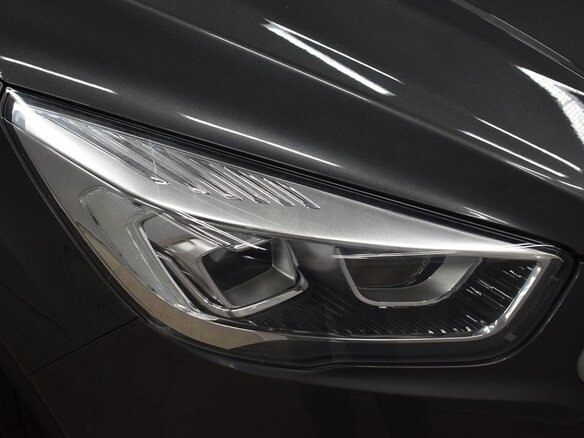 2018 Ford Kuga II Рестайлинг, серый - вид 3