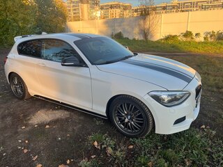 2013 BMW 1 серии 116i II (F20/F21), белый, 1400000 рублей, вид 4
