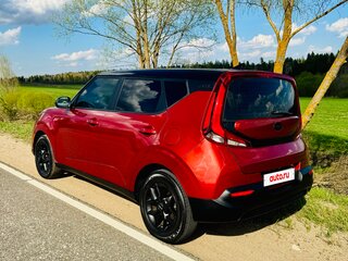 2020 Kia Soul III, красный, 2500000 рублей, вид 3