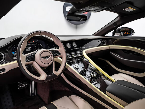 2023 Bentley Mulliner Batur, серый - вид 5