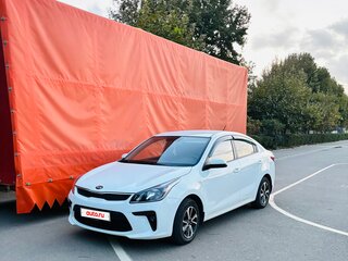 2017 Kia Rio IV, белый, 1500000 рублей, вид 2