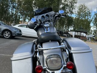 2008 Harley-Davidson Street Glide, серый, 790000 рублей, вид 5