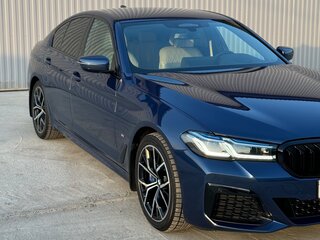 2020 BMW 5 серии 530d xDrive VII (G30/G31/G38) Рестайлинг, синий, 6900000 рублей, вид 2