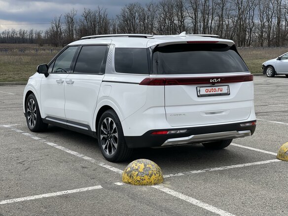 2022 Kia Carnival IV, белый, 4200000 рублей - вид 6