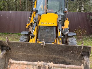 2008 JCB 3CX, золотистый, 5300000 рублей, вид 4