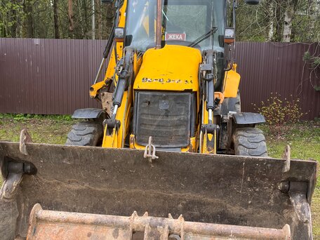 2008 JCB 3CX, золотистый, 5300000 рублей, вид 4